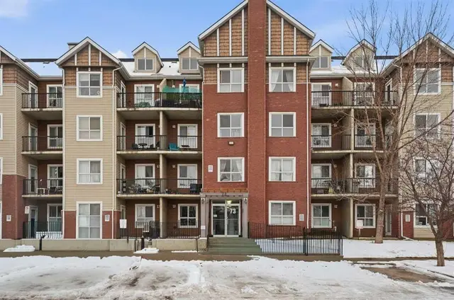 73 Erin Woods Court SE #1303