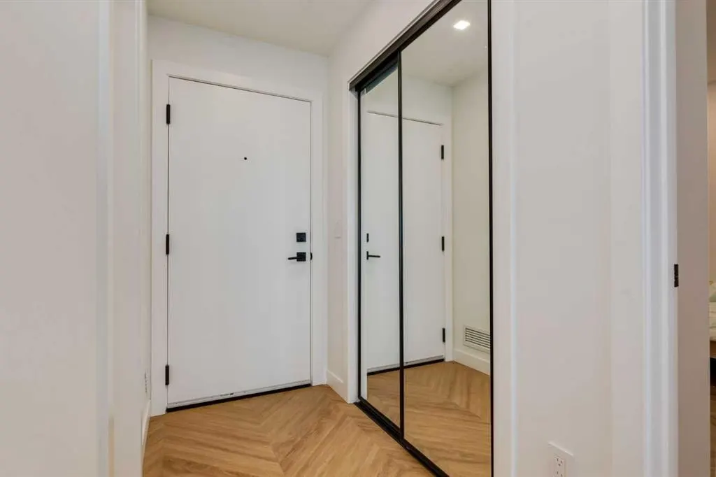 8505 Broadcast Avenue SW #513 — photo 3