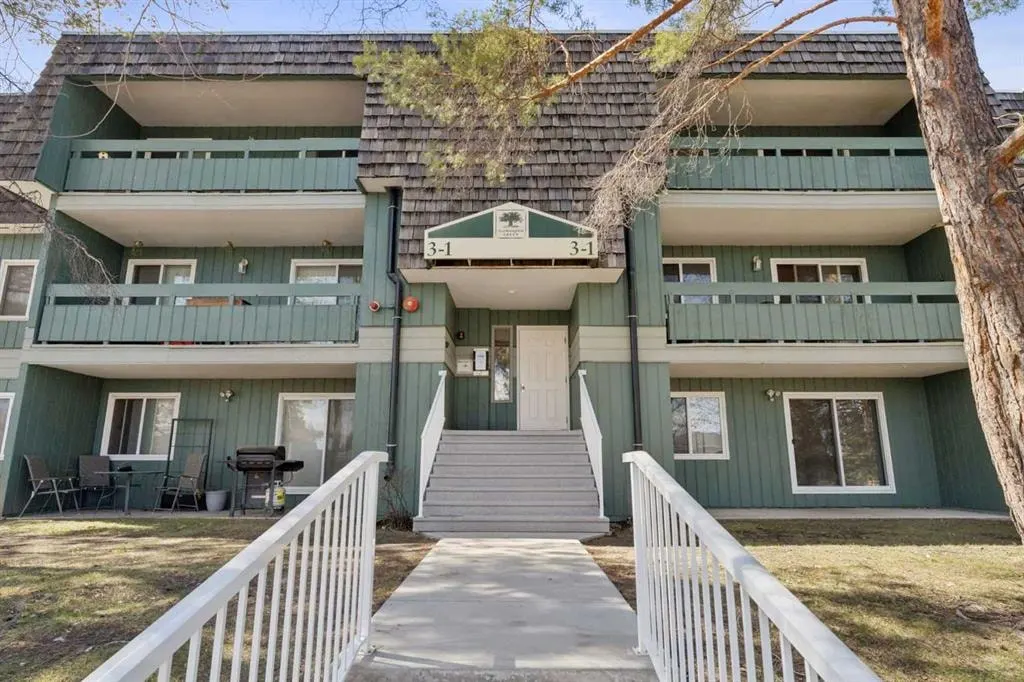 315 Southampton Drive SW #3202 — photo 2