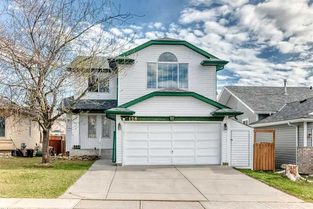 128 Harvest Park Road NE