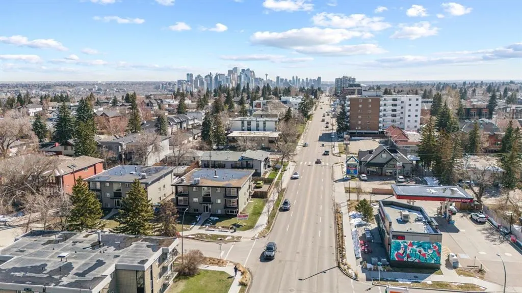 2909 17 Avenue SW #203 — photo 3