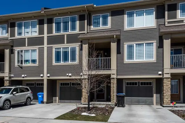 51 Cityscape Row NE