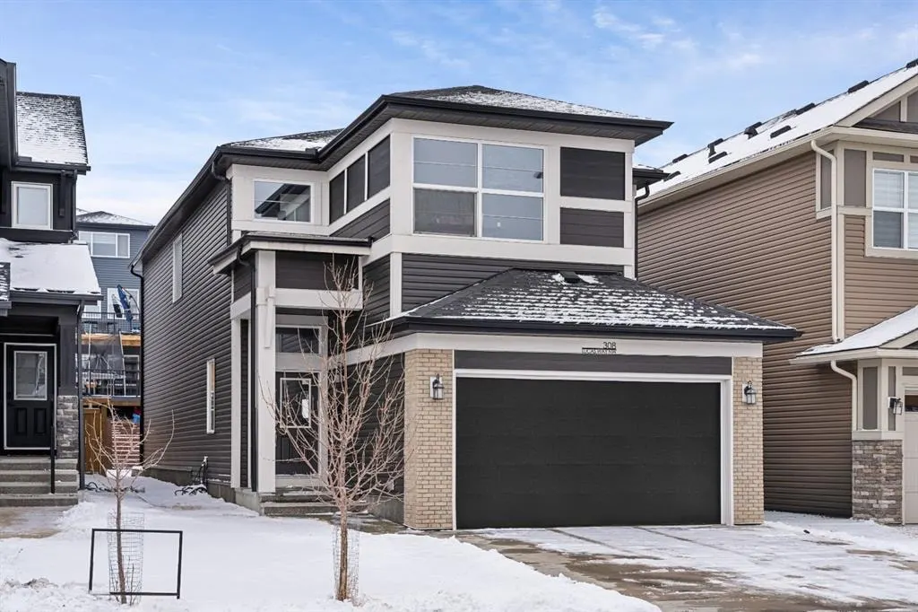 308 Lucas Way NW — photo 1