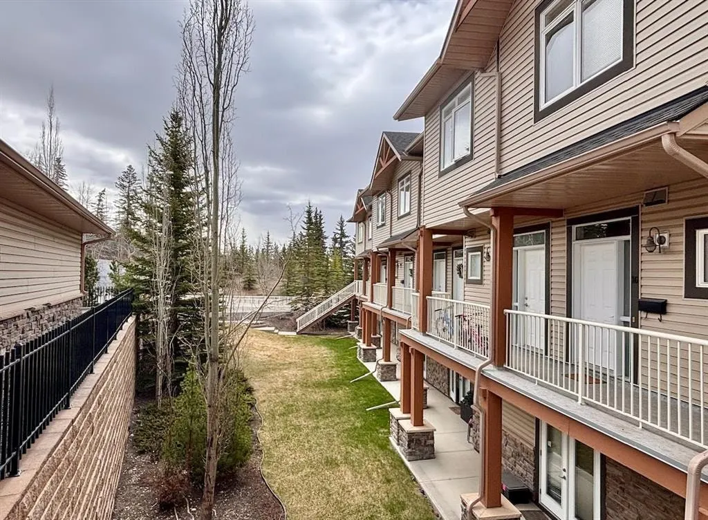 181 Rockyledge View NW #9 — photo 3