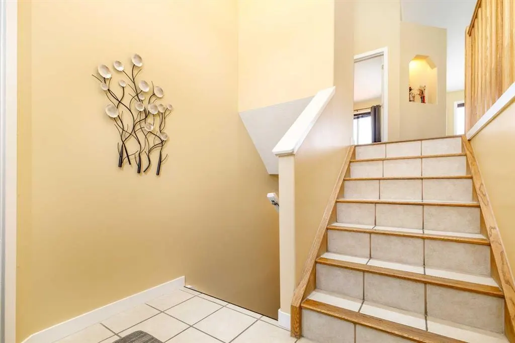 43 Webster Drive — photo 3