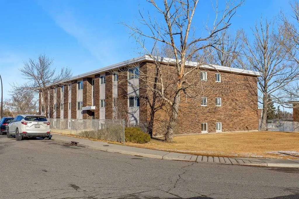 6464 Travois Crescent NW #301 — photo 2