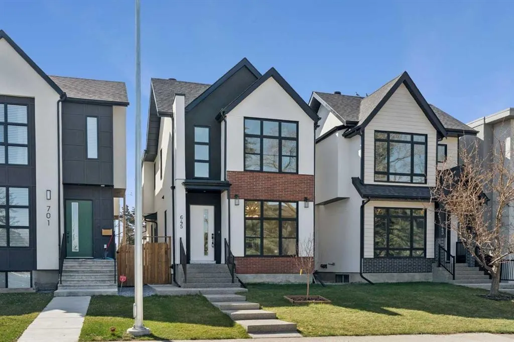645 36 Street SW — photo 2