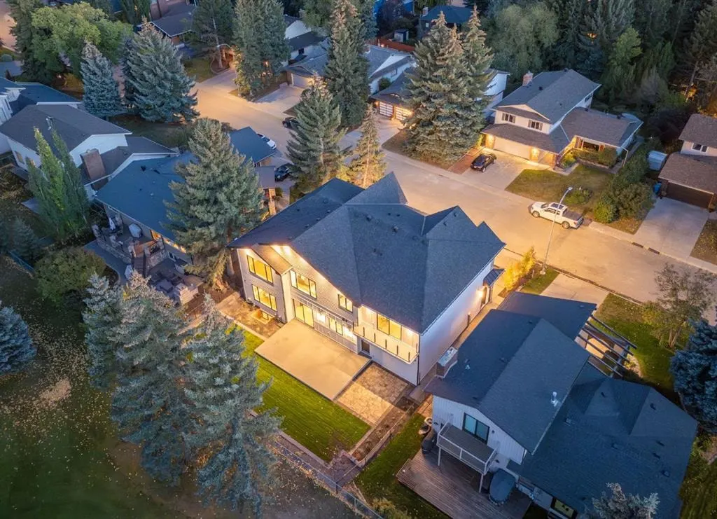 620 Varsity Estates Crescent NW — photo 3