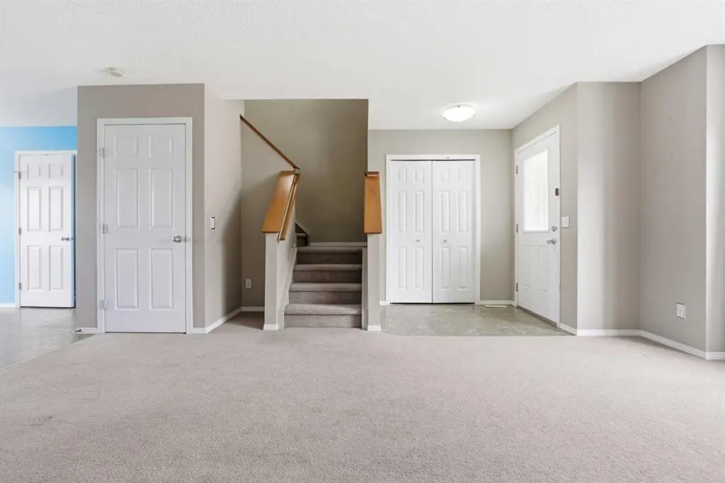 49 Evermeadow Manor SW — photo 3
