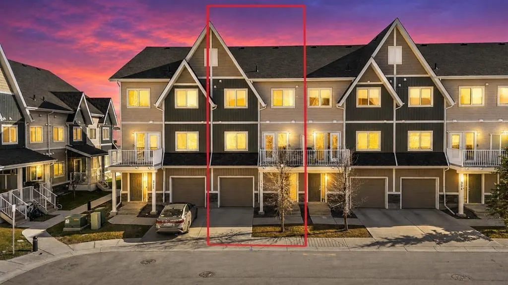 32 Red Embers Parade NE #310 — photo 1