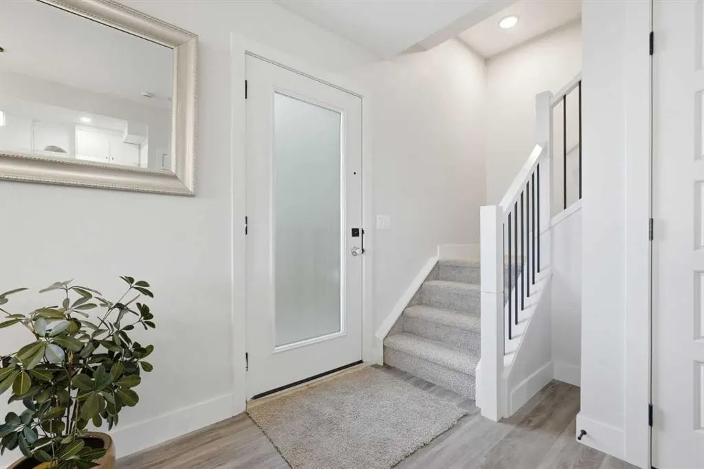 2635 1 Avenue NW #2 — photo 3