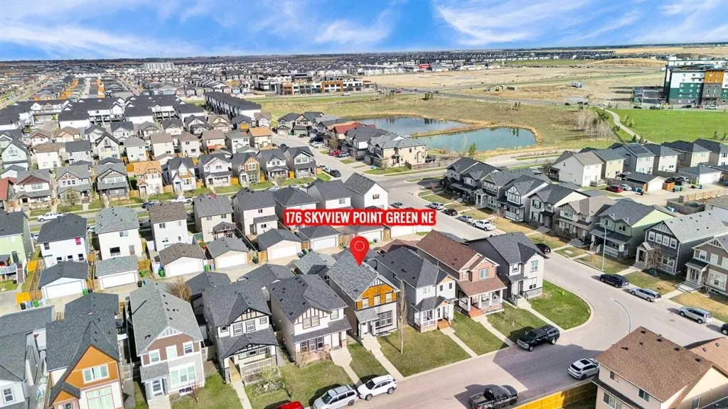 176 Skyview Point Green NE — photo 3