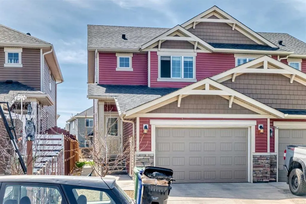 102 Saddlelake Terrace NE — photo 2