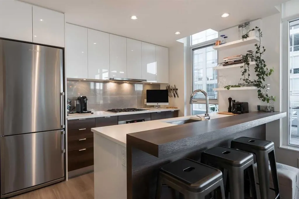 108 Waterfront Court SW #803 — photo 2
