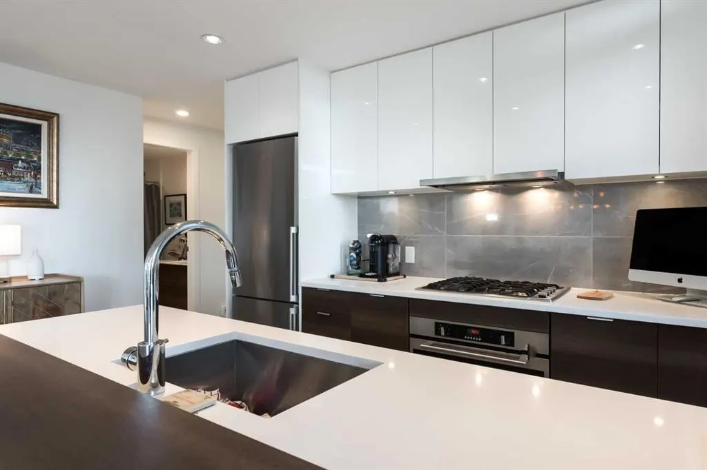 108 Waterfront Court SW #803 — photo 3