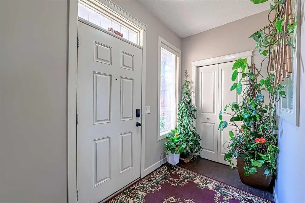 247 Pantego Way NW — photo 3