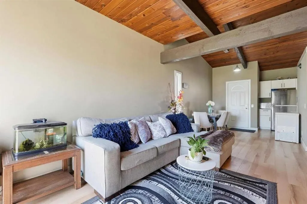 416 Pinemont Gate NE — photo 3