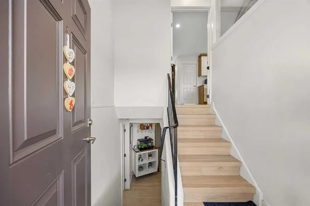 123 Radley Place SE — photo 2