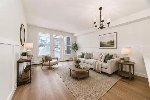 22 Panatella Road NW #101