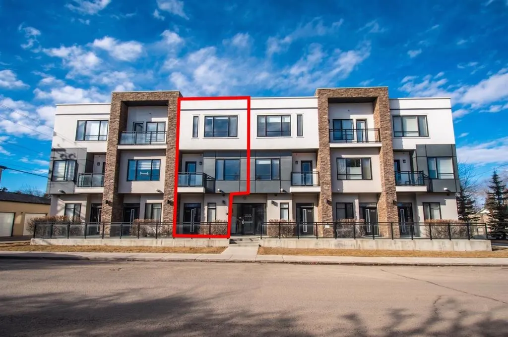 15 Rosscarrock Gate SW #109 — photo 3