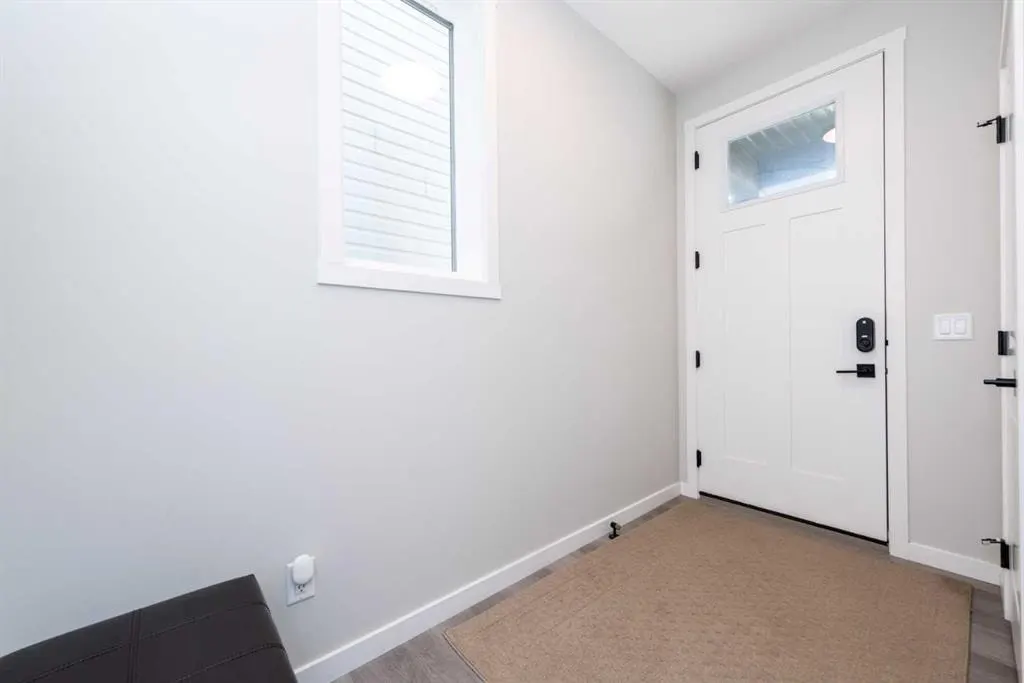 46 Savoy Landing SE — photo 2