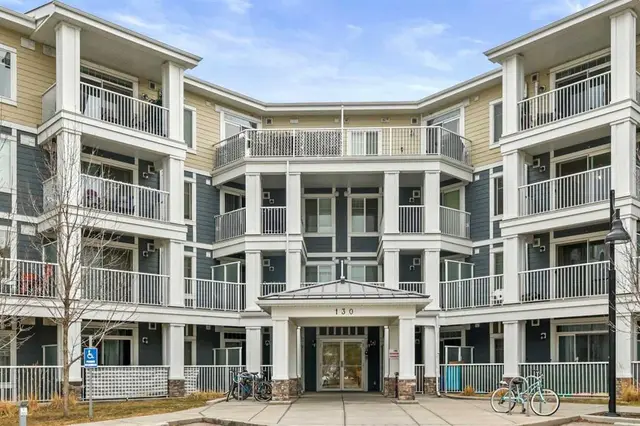 130 Auburn Meadows View SE #105