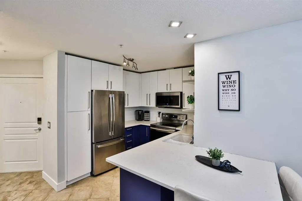5115 Richard Road SW #211 — photo 3
