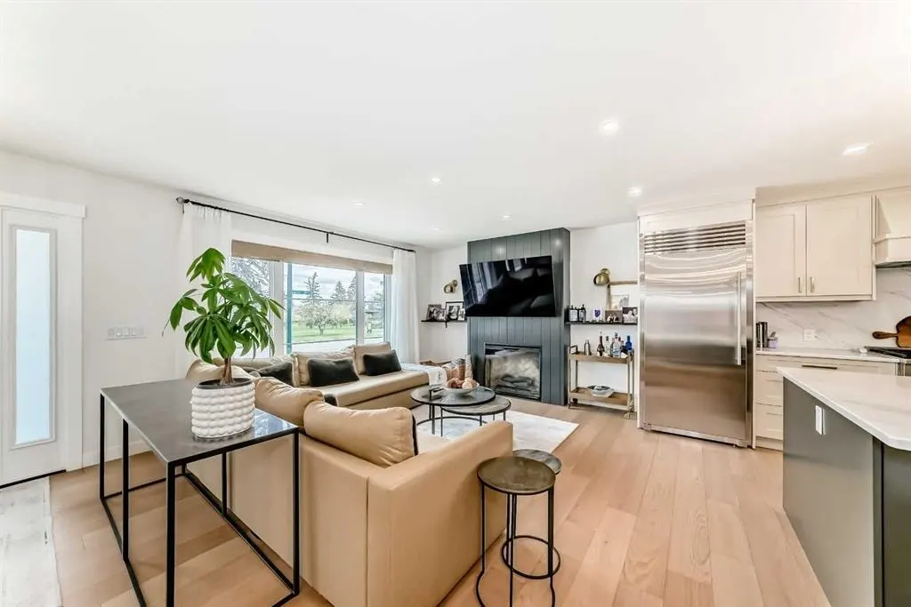 19 Mackay Drive SW — photo 2