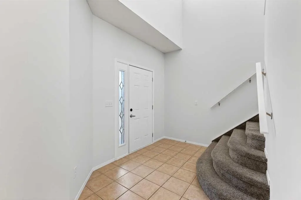 53 Royal Birch Way NW — photo 3