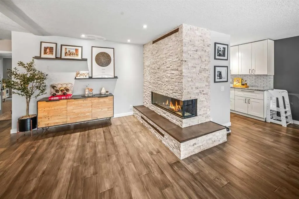 1205 Cameron Avenue SW #4 — photo 3