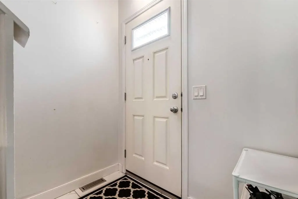 333 Braxton Place SW #4 — photo 3