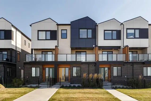 8535 19 Avenue SE #409