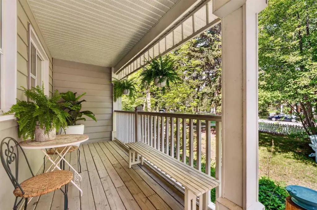 2275 Flanders Avenue SW — photo 3