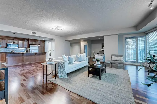 920 5 Avenue SW #2308