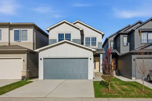 139 Belvedere Crescent SE