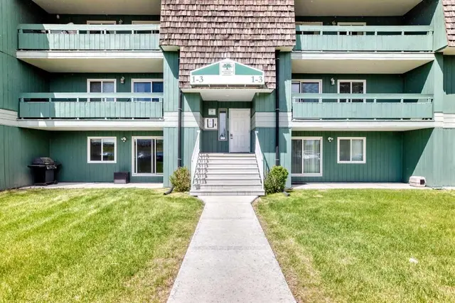 315 Southampton Drive SW #1312