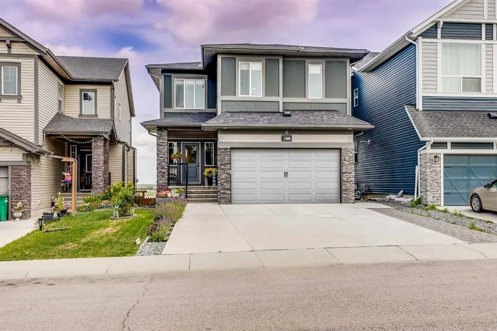247 Hillcrest Heights SW — photo 1