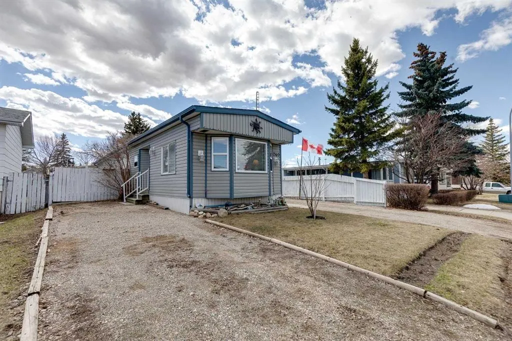 240 Big Hill Circle SE — photo 2
