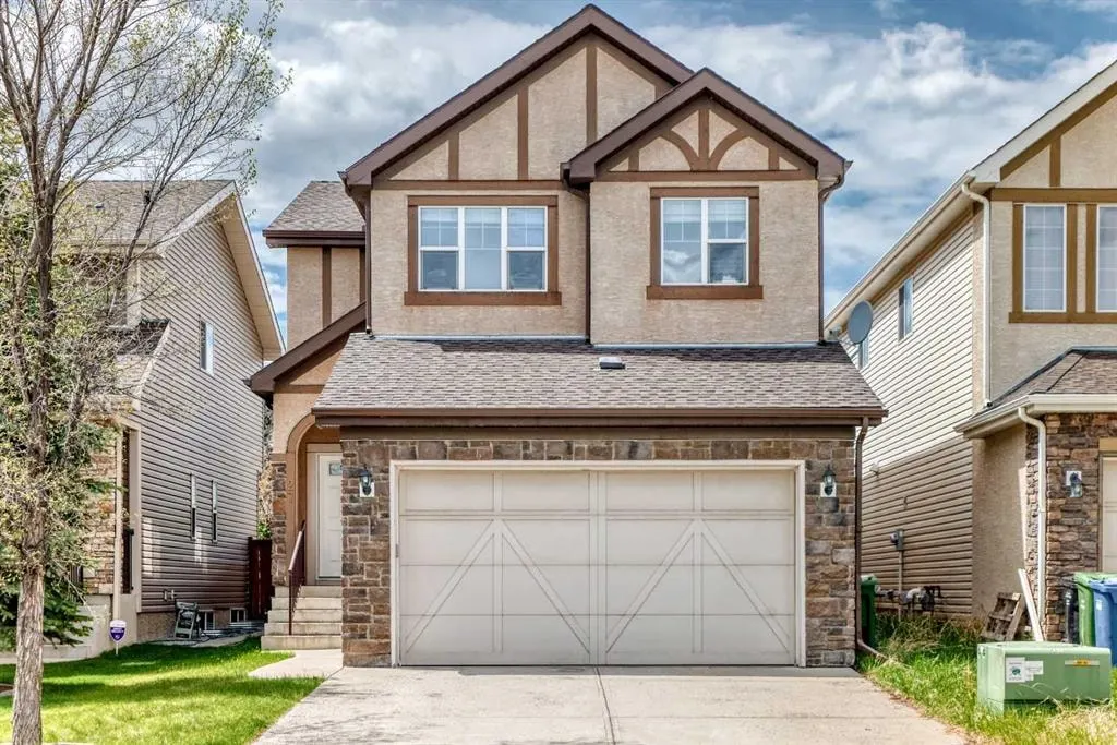 27 Aspen Hills Close SW — photo 1