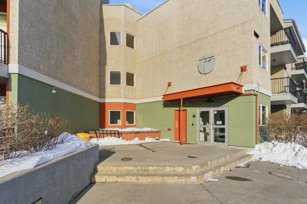 69 Springborough Court SW #210 — photo 2