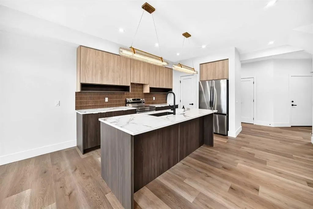 226 Greystone Boulevard — photo 2