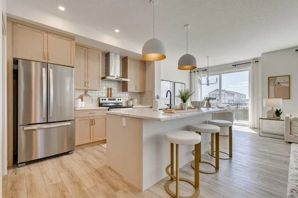 65 Sora Gardens SE — photo 2