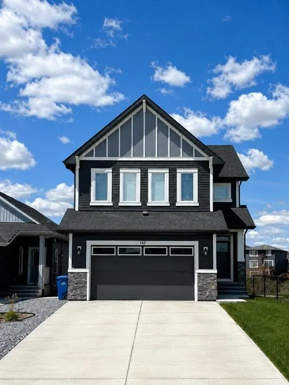 142 Sandstone Drive — photo 1