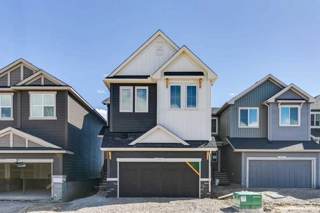 73 Sora Gardens SE — photo 1
