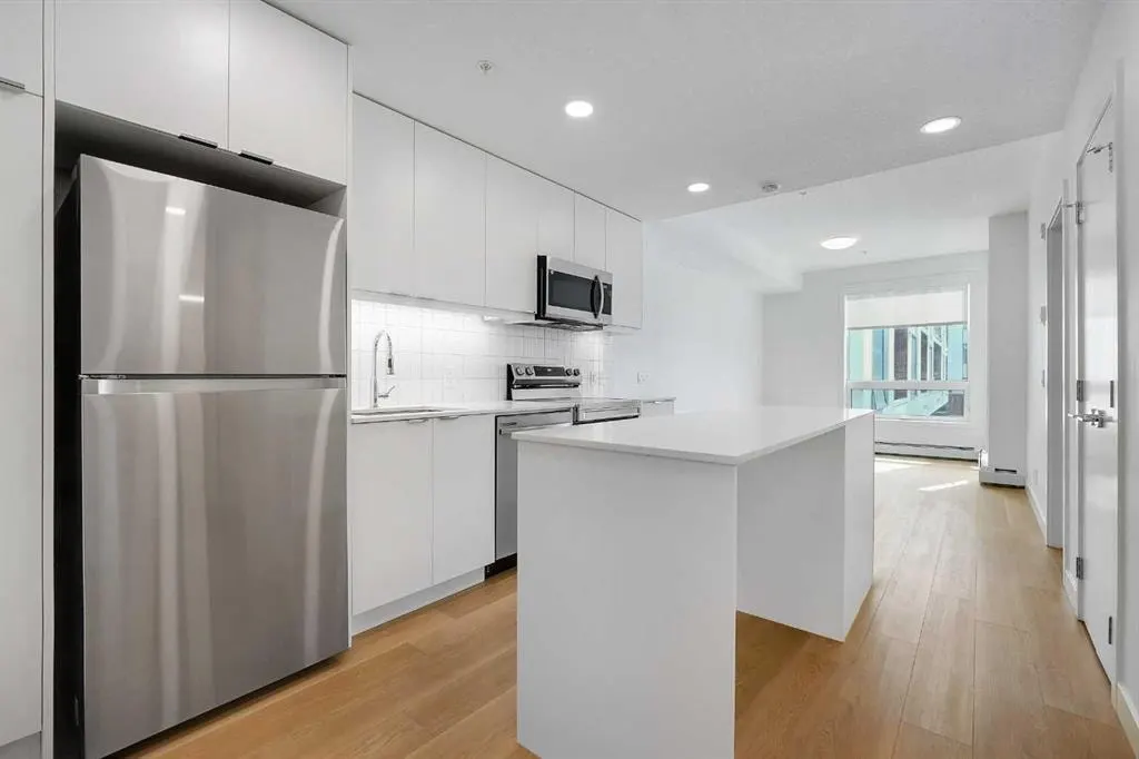 8500 19 Avenue SE #1204 — photo 3