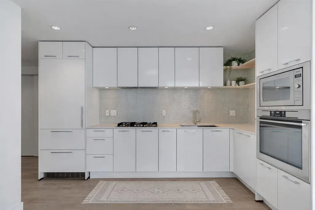 901 10 Avenue SW #1808 — photo 2
