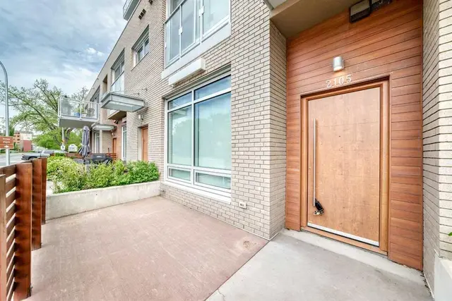 1234 5 Avenue NW #2105