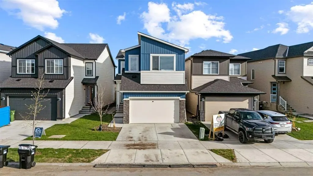283 Belvedere Drive SE — photo 2
