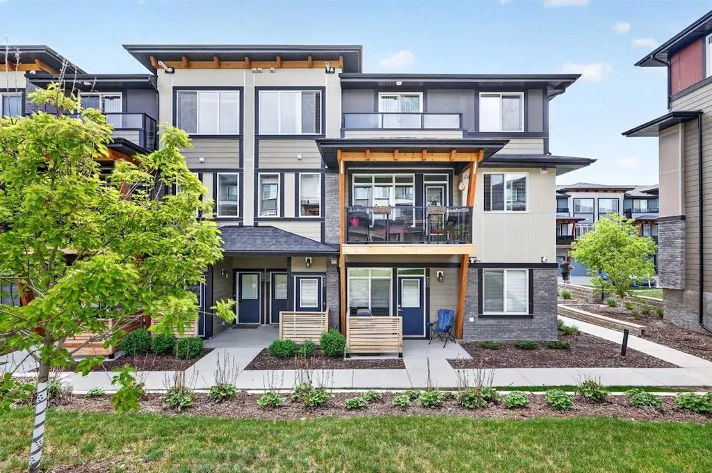 230 Seton Passage SE #33 — photo 1