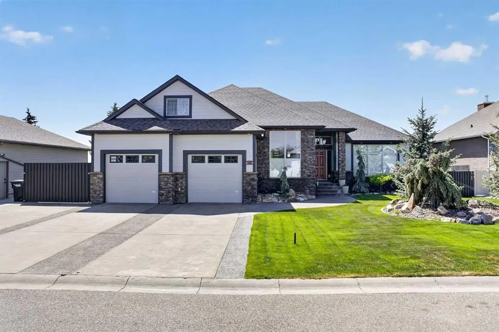 135 Garrison Drive — photo 1